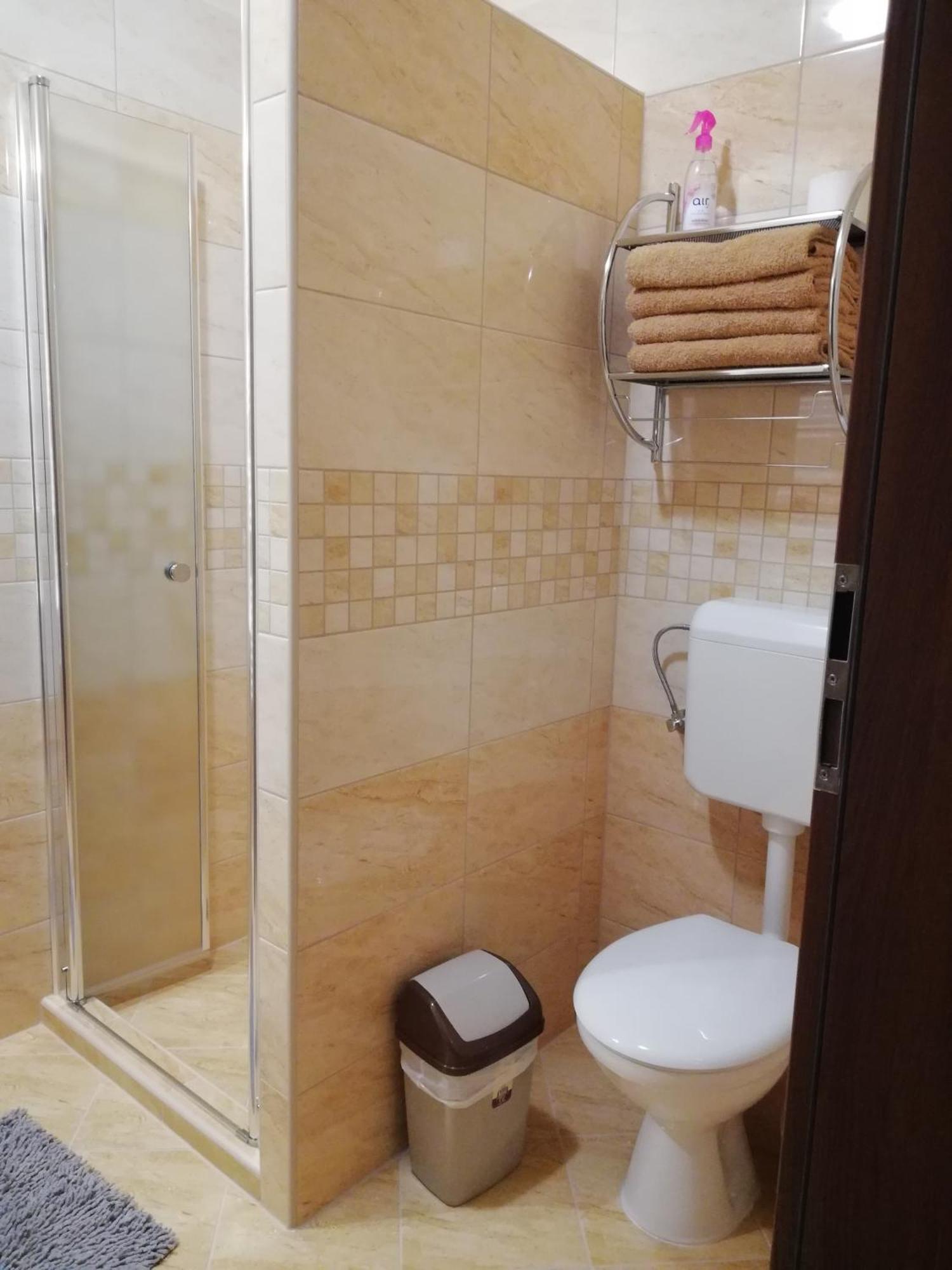 Imola Es Andrea Apartmanhaz 3 Hajduszoboszlo