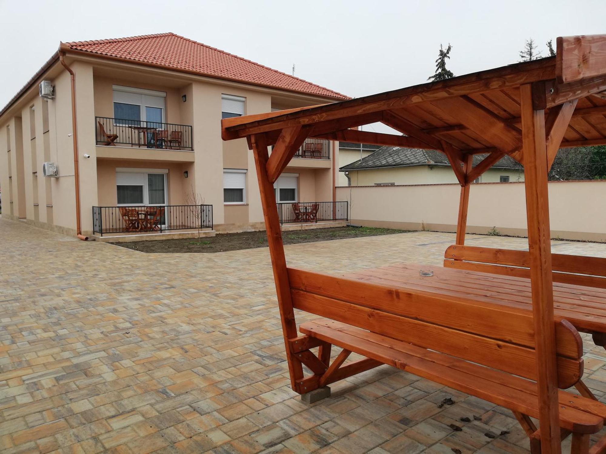 Apartment Imola Es Andrea Apartmanhaz 3