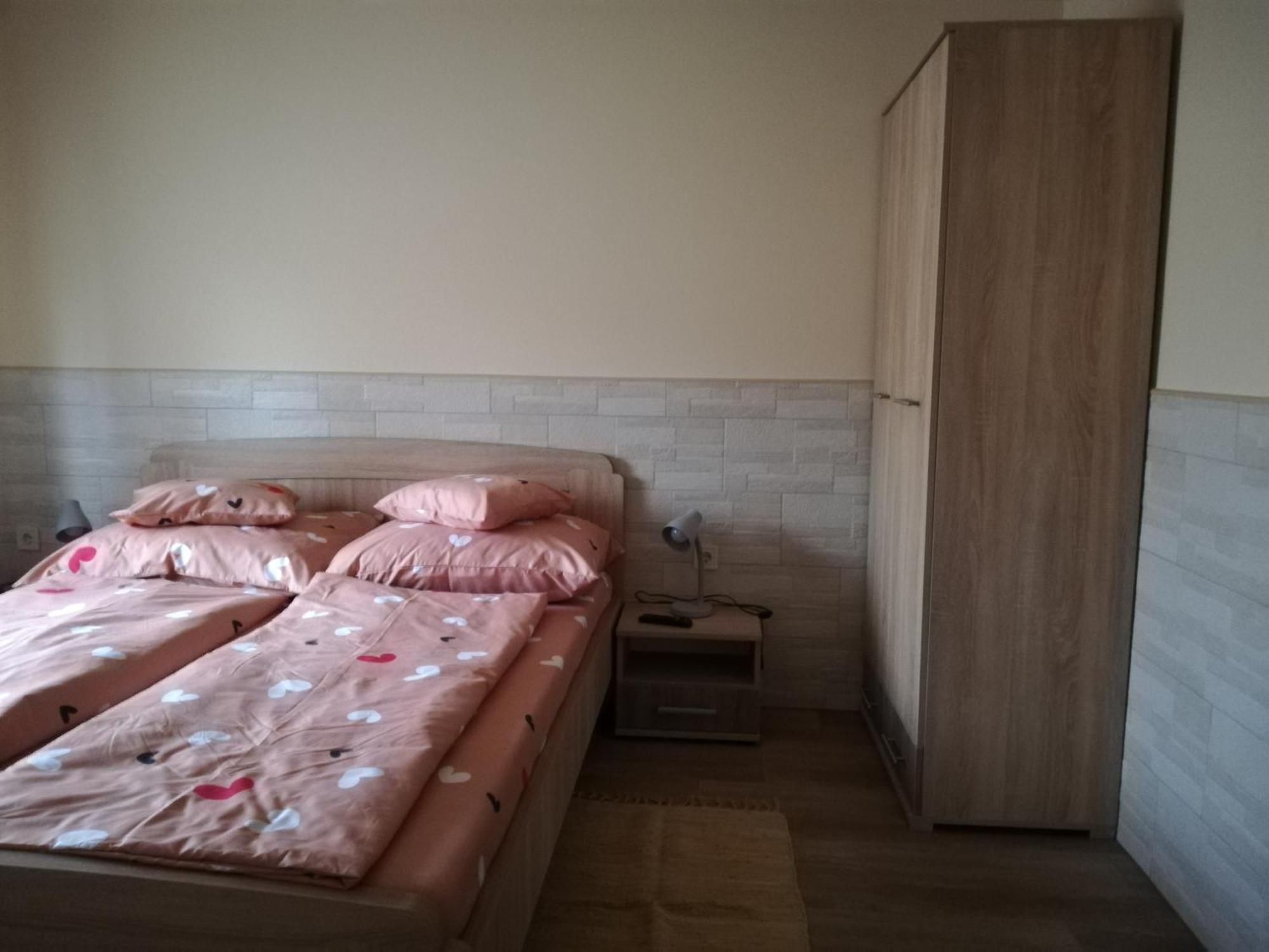 Imola Es Andrea Apartmanhaz 3 * Hajduszoboszlo
