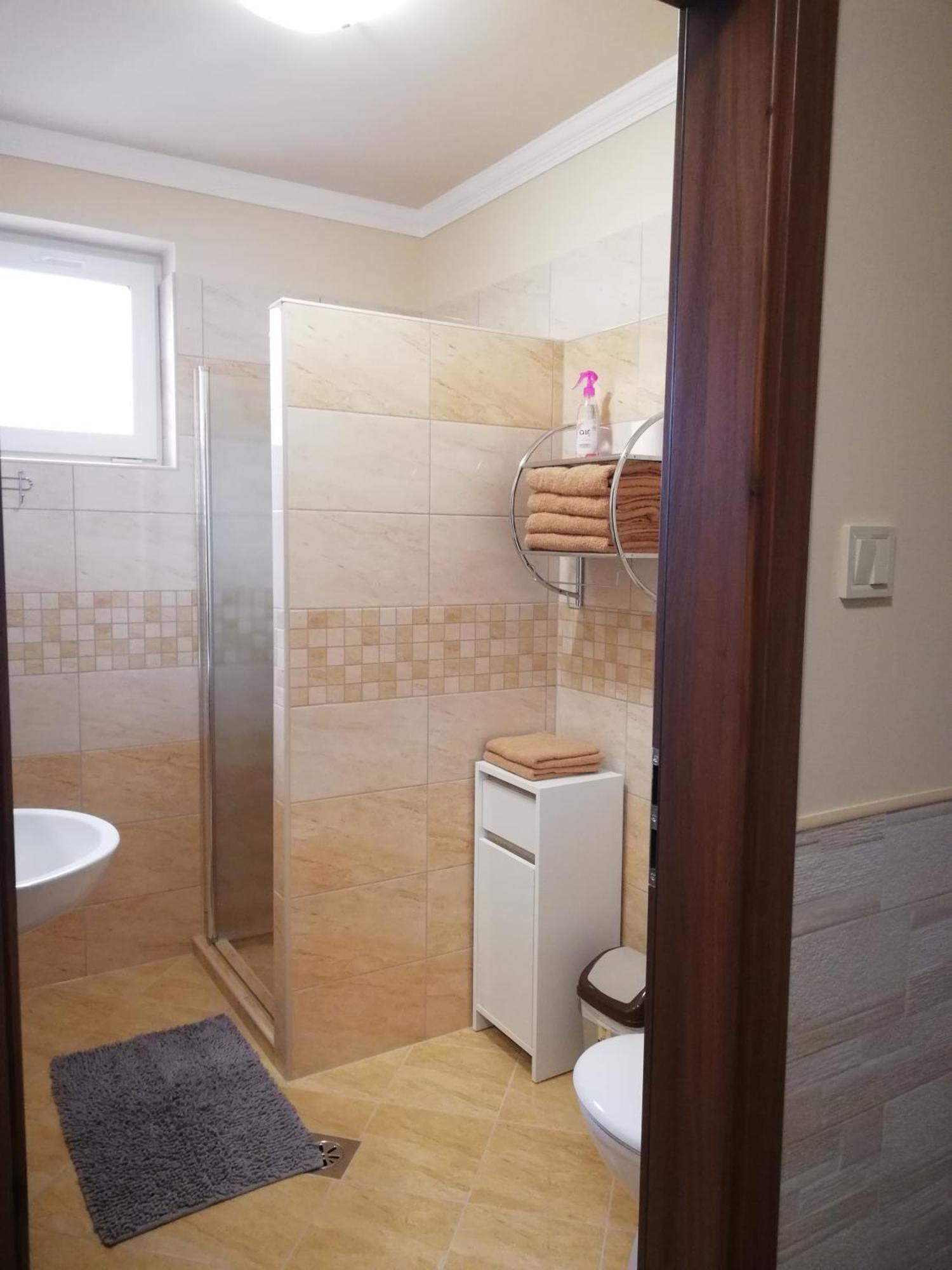 Imola Es Andrea Apartmanhaz 3 Apartment *