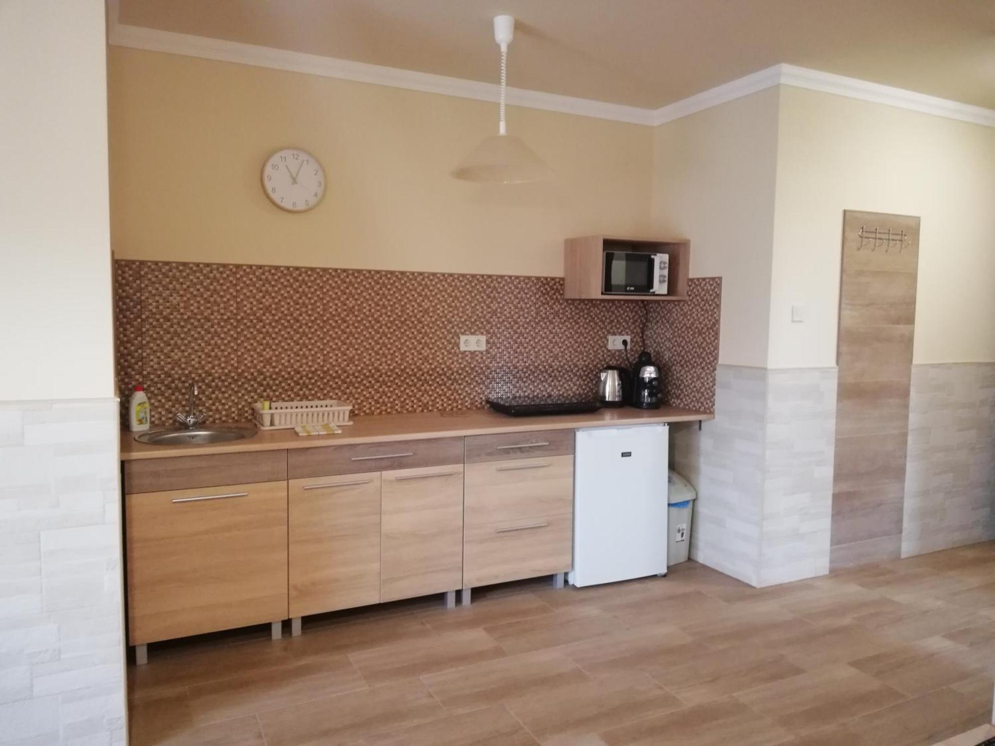Apartment Imola Es Andrea Apartmanhaz 3 *